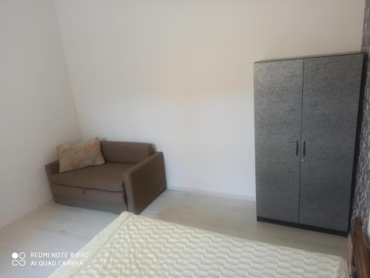 Apartament On Franka Street Apartment Lviv Exterior photo