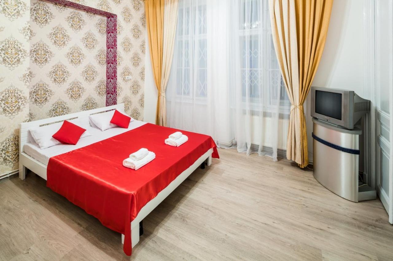 Apartament On Franka Street Apartment Lviv Exterior photo